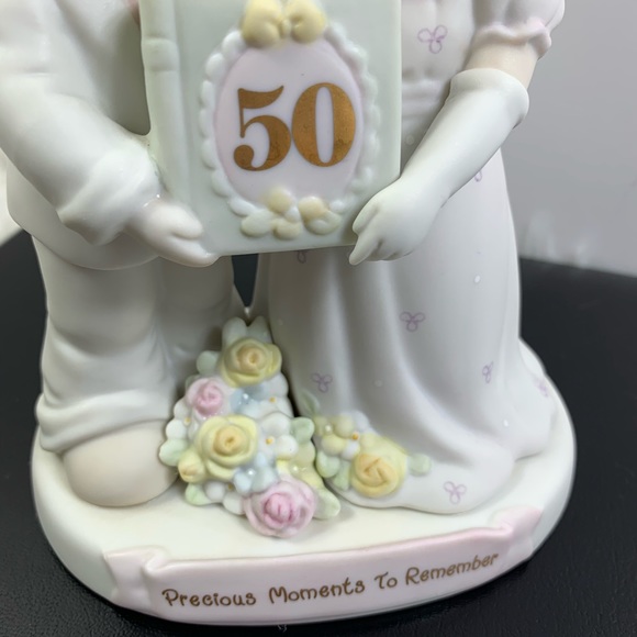 1995 PRECIOUS MOMENTS TO REMEMBER 50TH - Picture 9 of 11